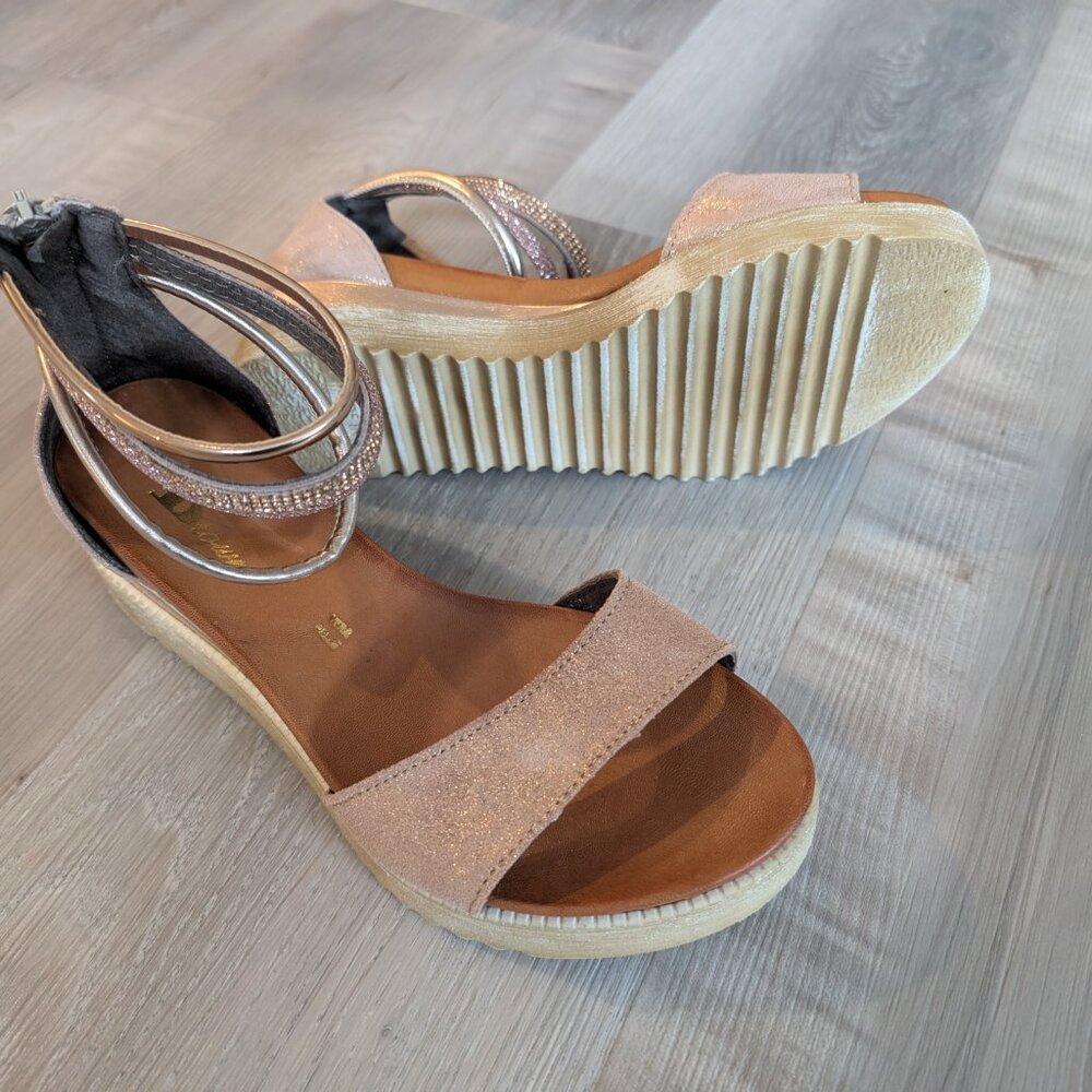 Browns Women’s Rose-Gold Leather Platform Sandals — Ankle Wrap - Size 7